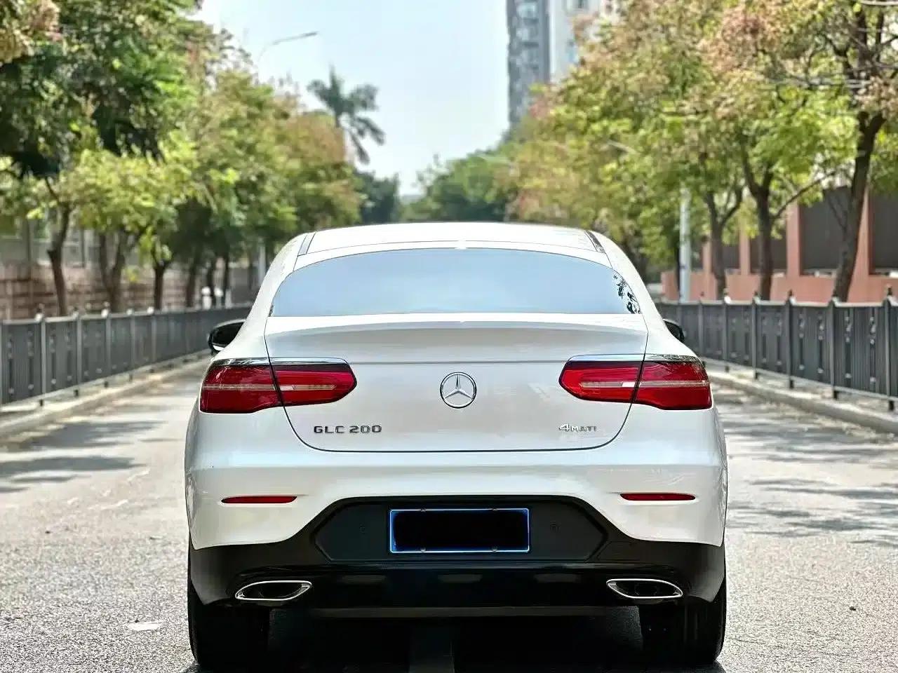 Mercedes-Benz GLC Coupe 2019 GLC 200 4MATIC Coupe SUV — миниатюра 8