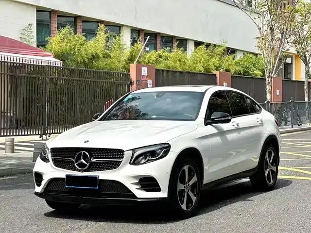 Mercedes-Benz GLC Coupe 2019 GLC 200 4MATIC Coupe SUV