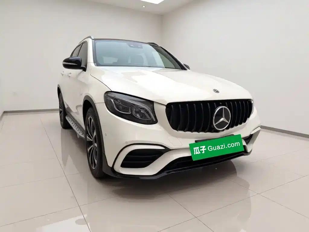 Mercedes-Benz GLC Coupe 2019 GLC 260 4MATIC Coupe SUV — миниатюра 3