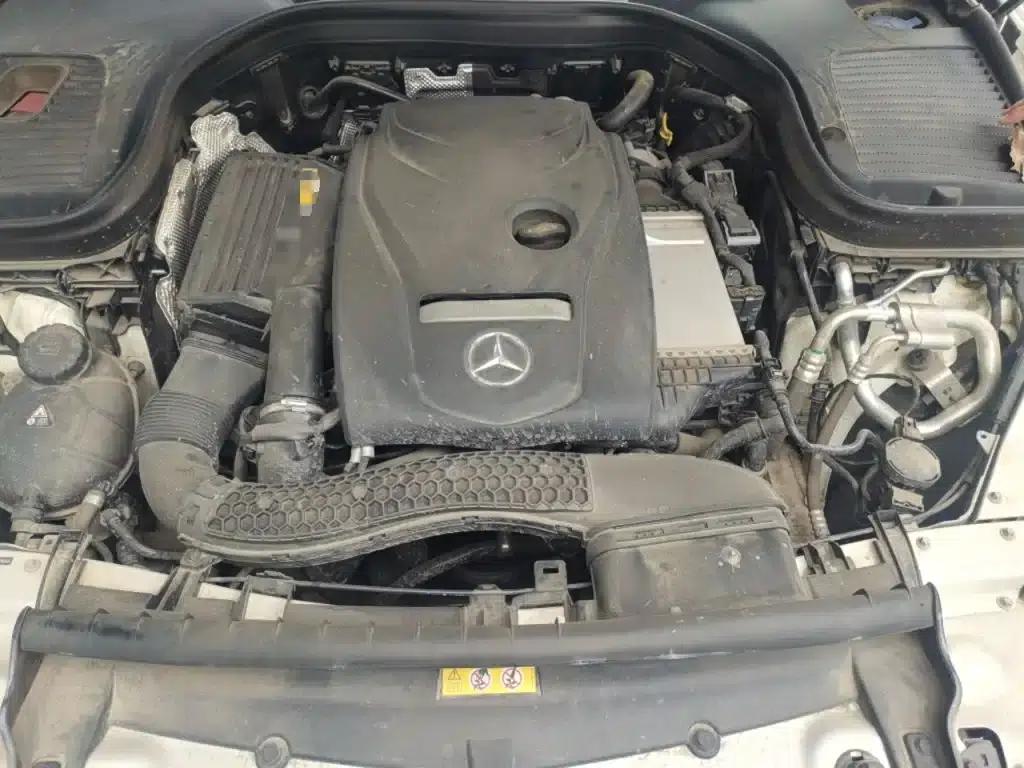 Mercedes-Benz GLC Coupe 2019 GLC 260 4MATIC Coupe SUV — миниатюра 21