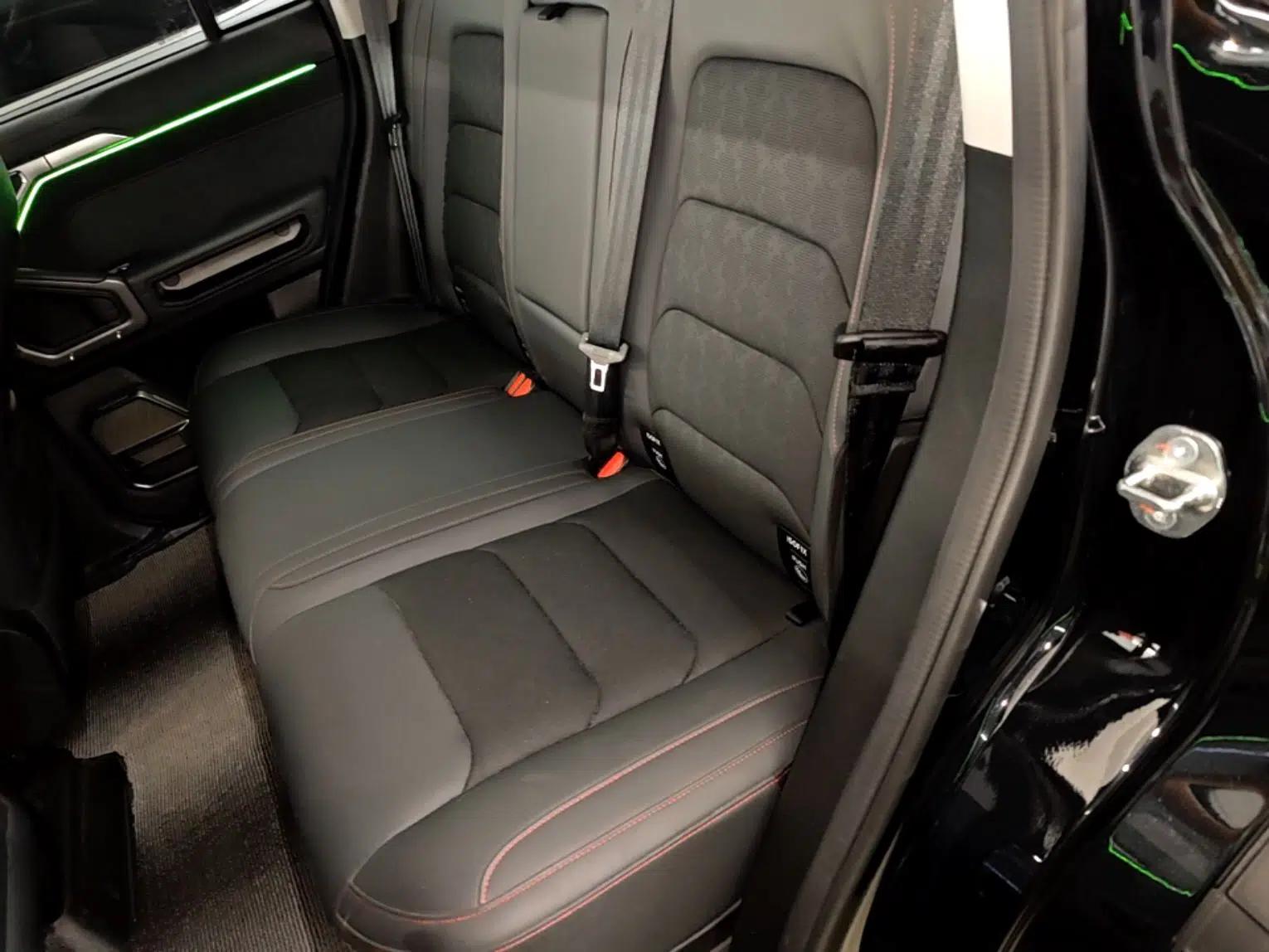 JETOUR Traveler 2023 1.5T Two-Wheel Drive Discovery PRO — миниатюра 20