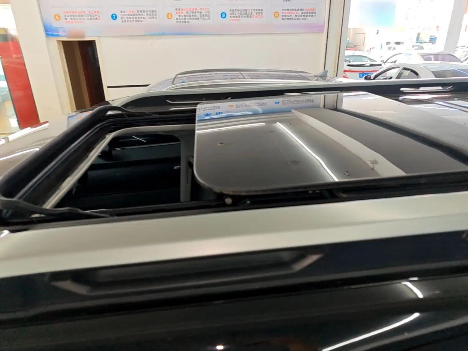 JETOUR Traveler 2023 1.5T Two-Wheel Drive Discovery PRO — миниатюра 7