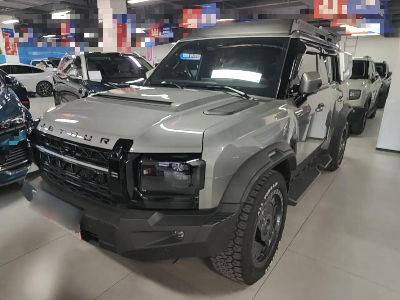 JETOUR Traveler 2024 2.0T All-Wheel-Drive Silver Dragon Wings — миниатюра 1