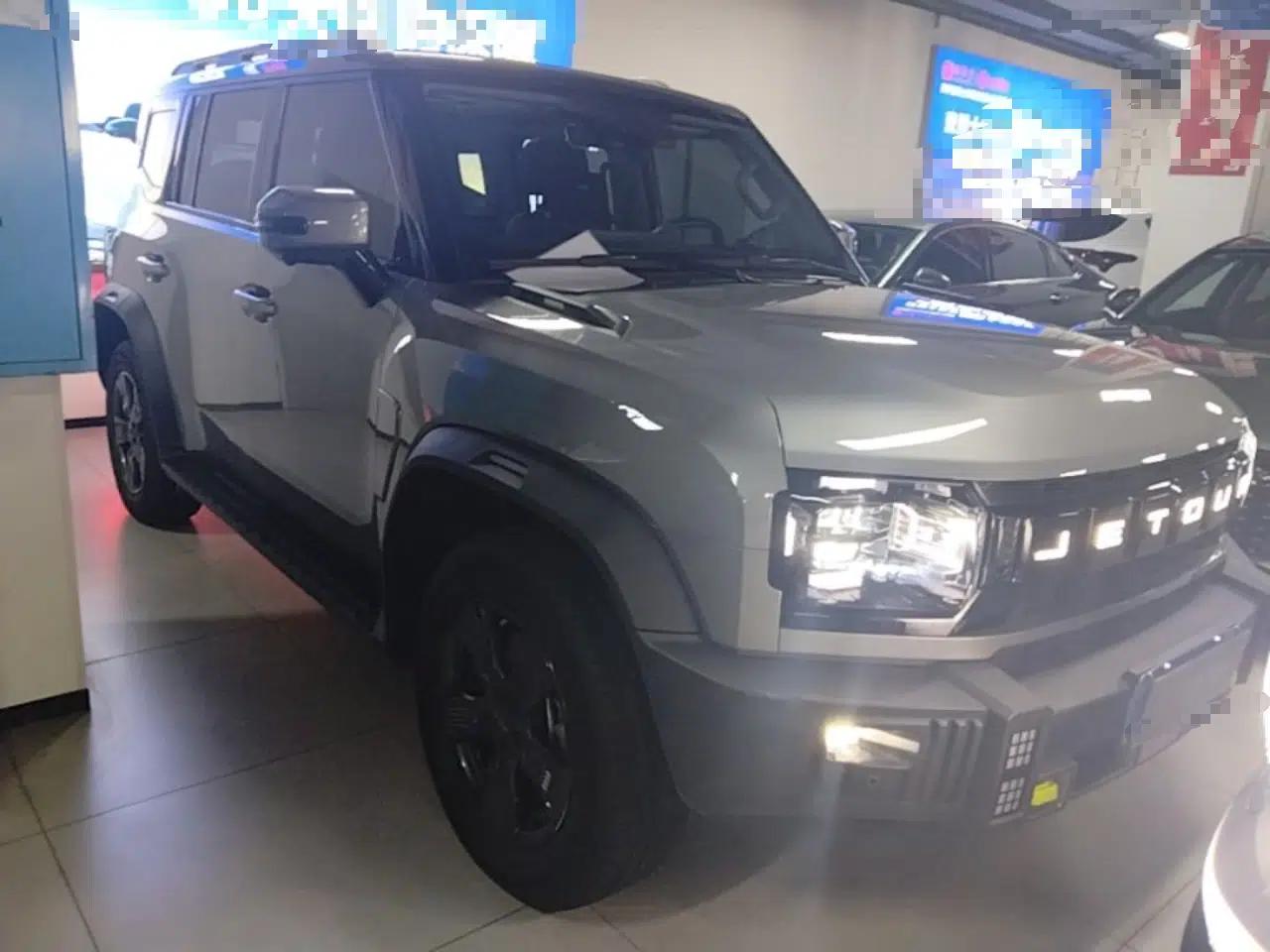 JETOUR Traveler 2023 1.5T Two-Wheel Drive Discovery PRO — миниатюра 3