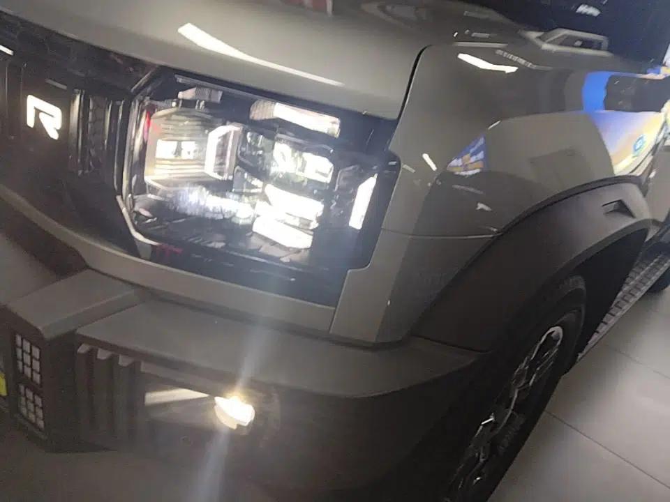 JETOUR Traveler 2023 1.5T Two-Wheel Drive Discovery PRO — миниатюра 8