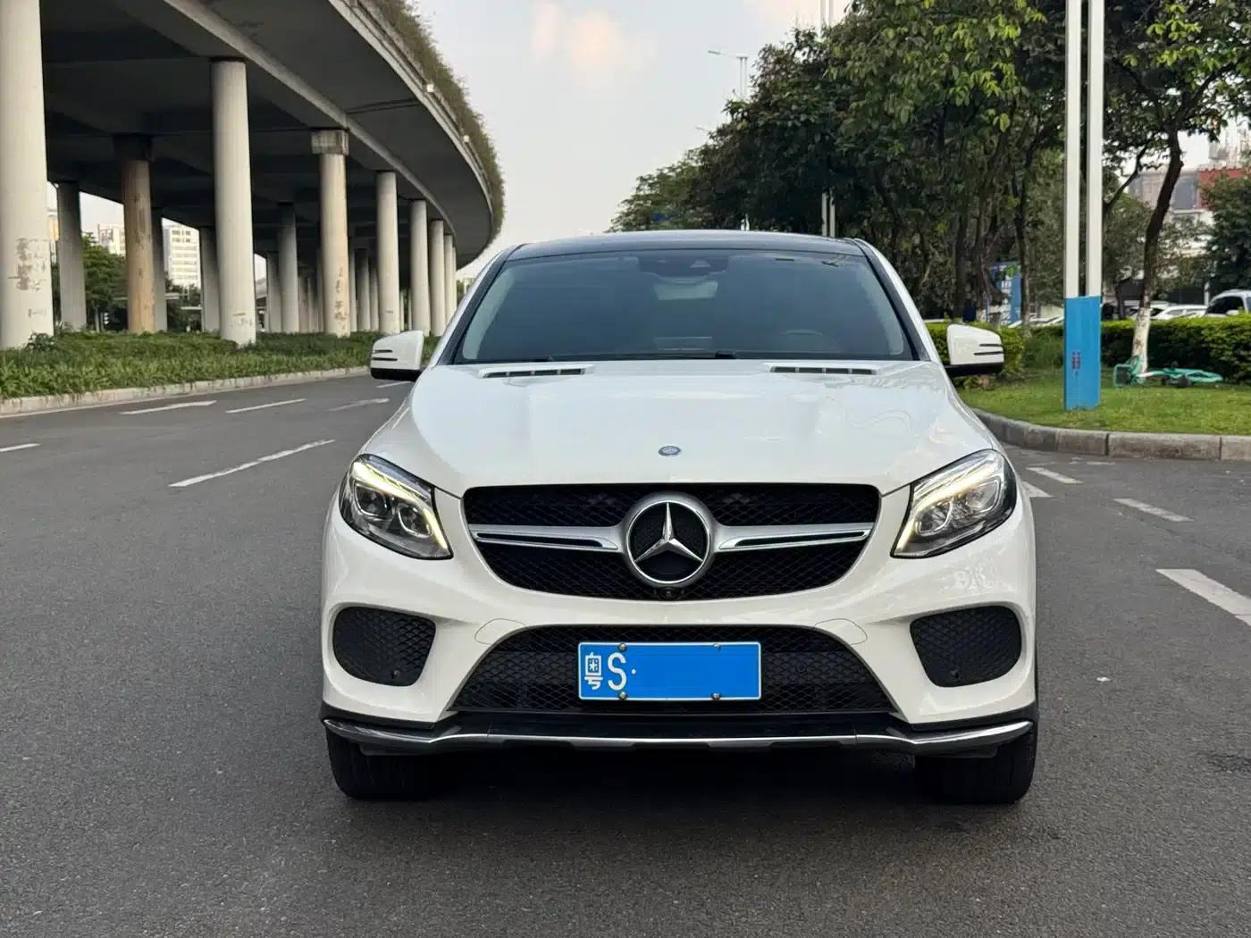 2015 Mercedes-Benz GLE Coupe, GLE 400 4MATIC Coupe SUV — миниатюра 2