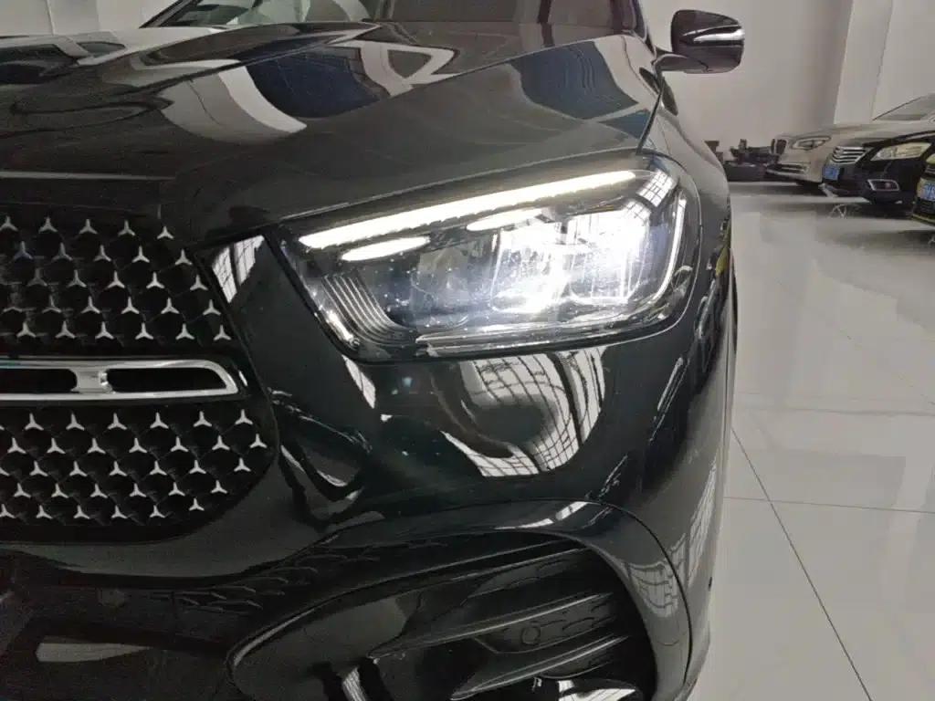 2024 Mercedes-Benz GLE Coupe, GLE 450 4MATIC Coupe SUV, Fashion Model — миниатюра 24