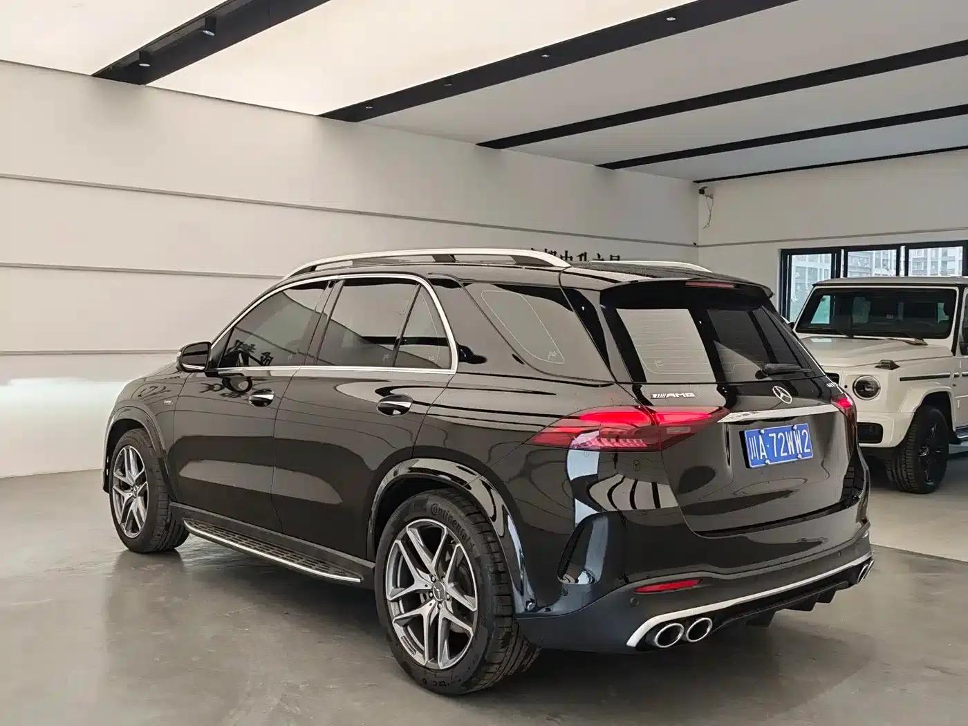 2025 Mercedes-Benz GLE AMG 53 4MATIC+ — миниатюра 4