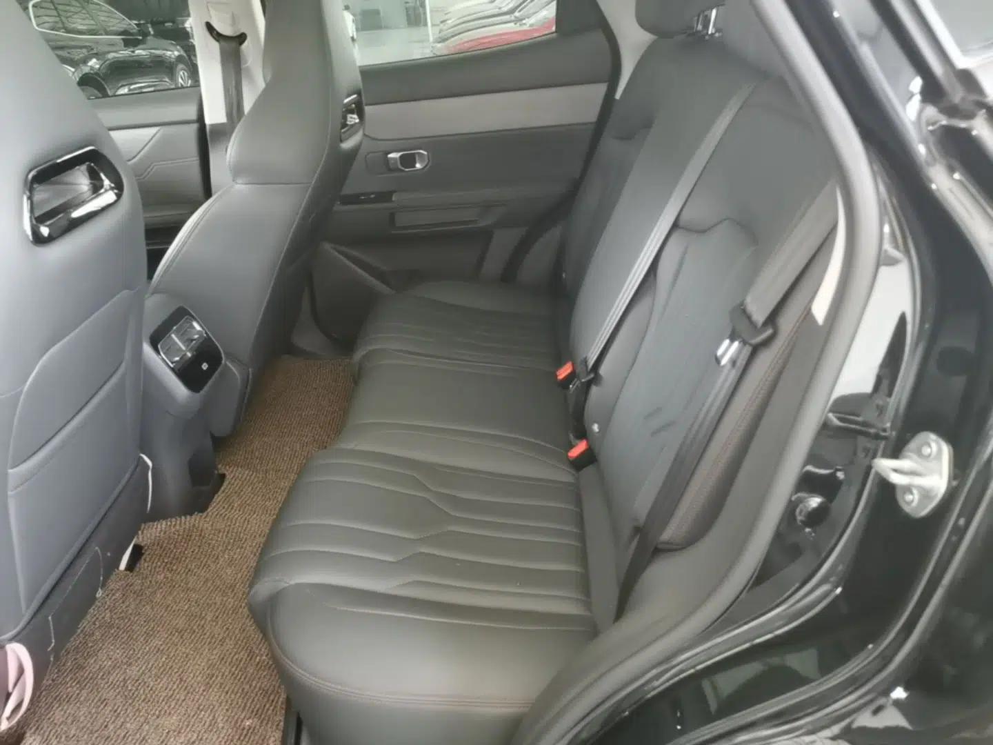 JETOUR Dashing 2025 1.5T DCT Luxury Edition — миниатюра 20