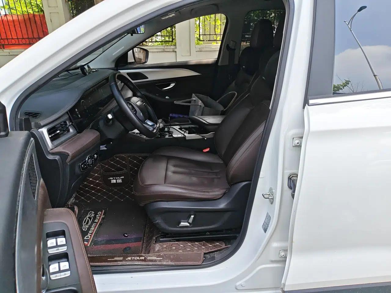 JETOUR X90 PLUS 2021 1.6TD DCT Villa 7-Seater — миниатюра 15