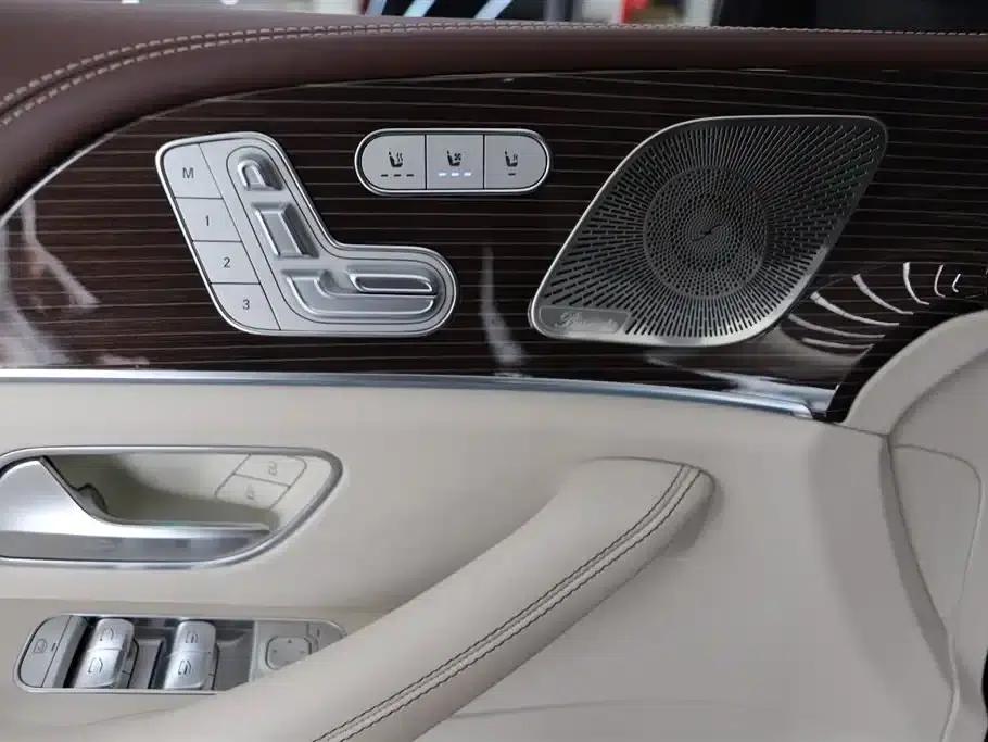 2022 Maybach GLS 480 4MATIC — миниатюра 16