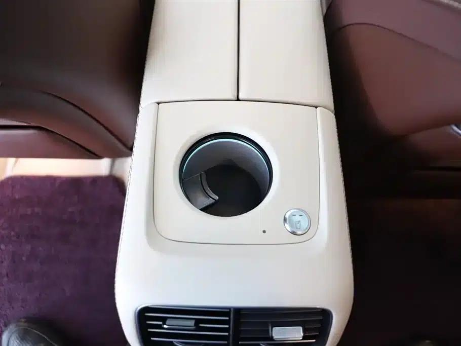 2022 Maybach GLS 480 4MATIC — миниатюра 25