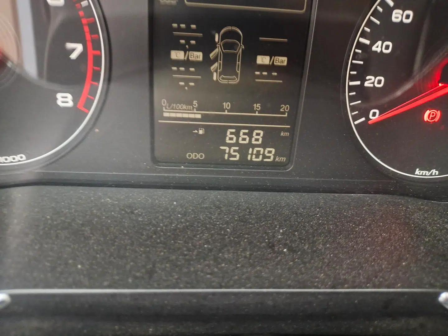 JETOUR X70M 2020 1.5T Manual Partner Model — миниатюра 12