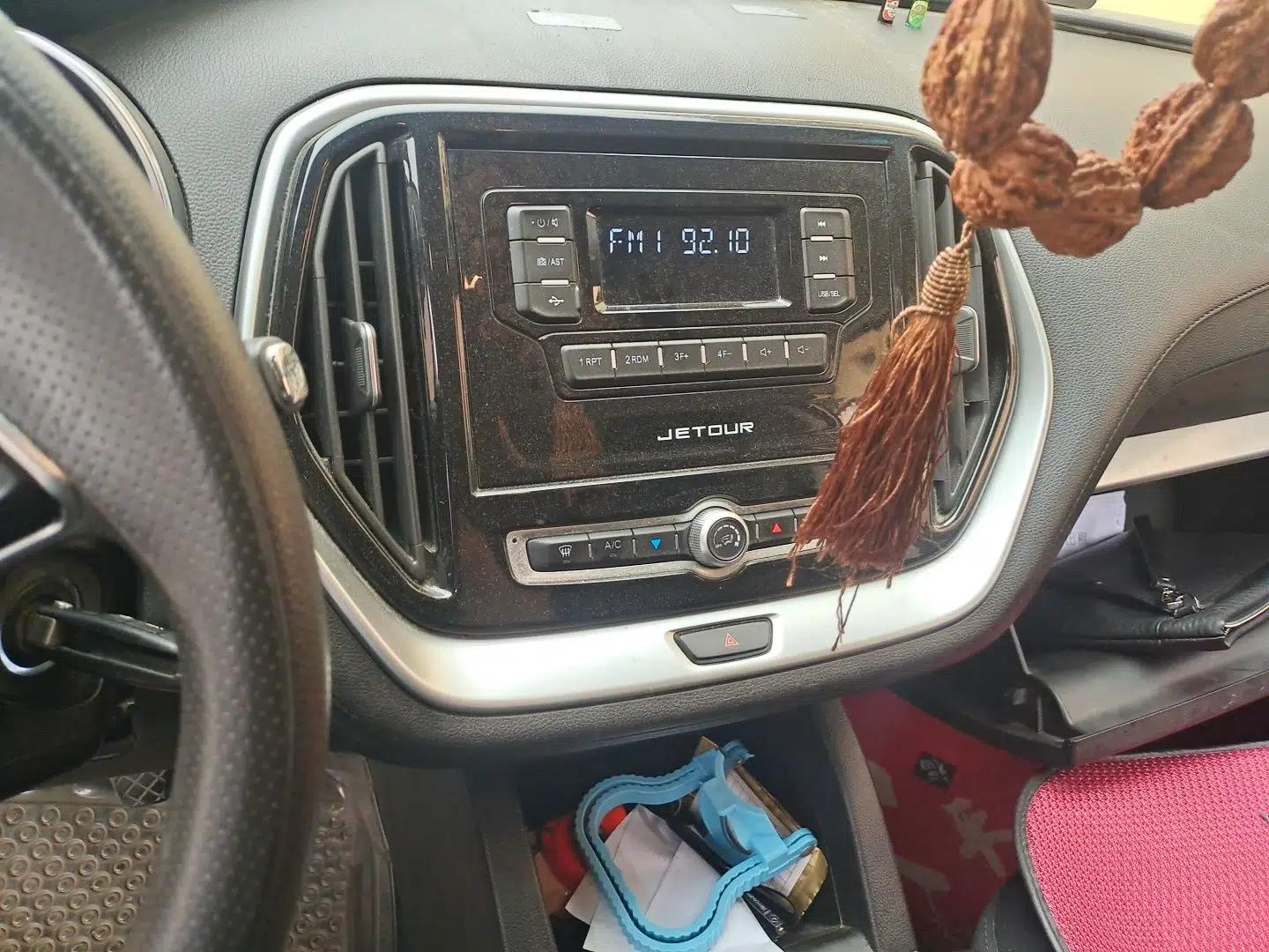 JETOUR X70M 2020 1.5T Manual Partner Model — миниатюра 13