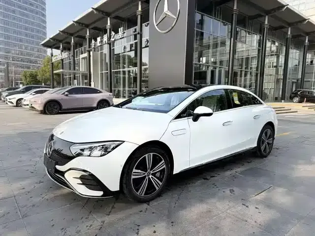 Mercedes-Benz EQE 2025 500 4MATIC Luxury Edition