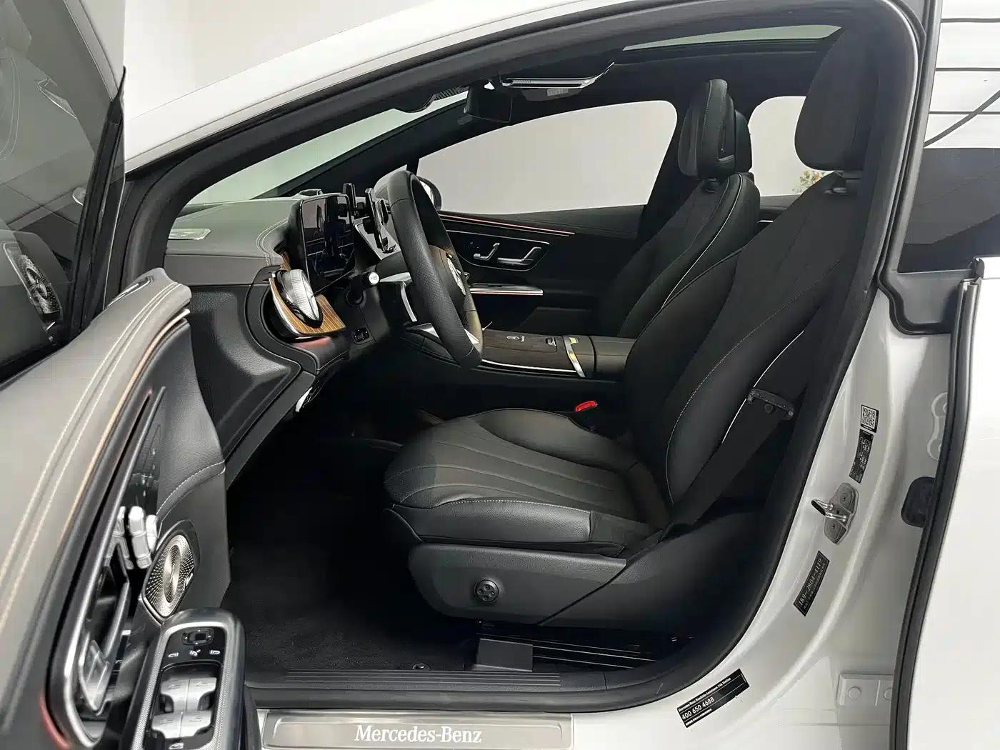 Mercedes-Benz EQE 2022 350 Luxury Edition — миниатюра 18