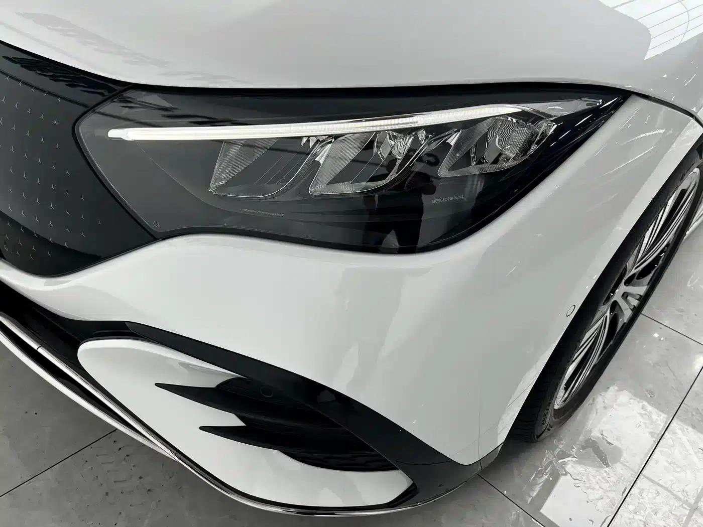 Mercedes-Benz EQE 2022 350 Luxury Edition — миниатюра 4