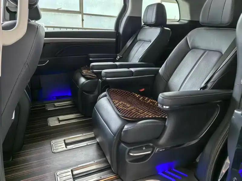 Trumpchi M8 2023 Leading Series 390T Supreme Edition — миниатюра 20