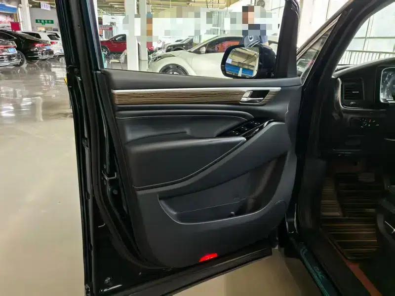 Trumpchi M8 2023 Leading Series 390T Supreme Edition — миниатюра 22
