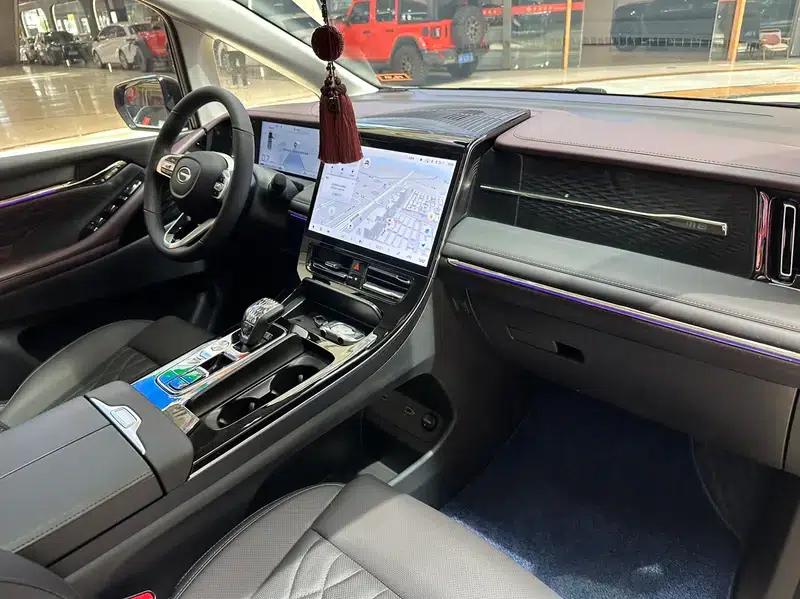 Trumpchi M8 2024 Master Series 2.0TGDI Supreme Edition — миниатюра 8