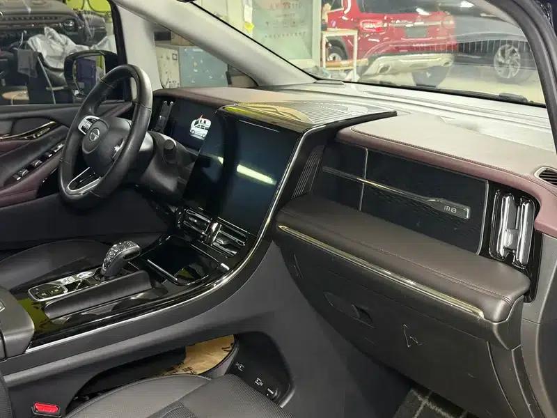 Trumpchi M8 2024 Master Series 2.0TGDI Supreme Edition — миниатюра 15