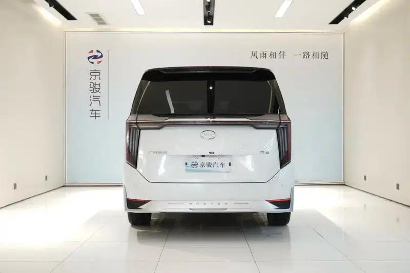 Trumpchi M8 2023 Master Series 2.0TGDI Supreme Edition — миниатюра 4