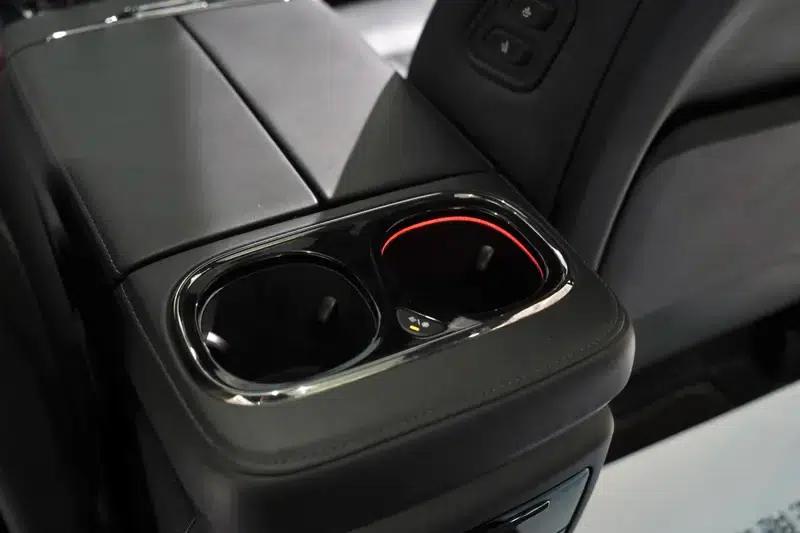 Trumpchi M8 2023 Master Series 2.0TGDI Supreme Edition — миниатюра 6