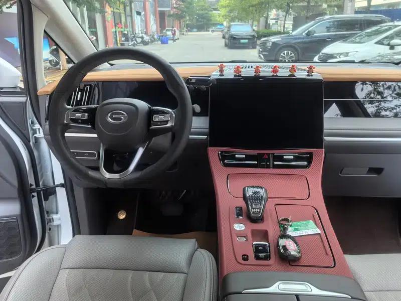 Trumpchi M8 2024 Master Series 2.0TGDI Premium Edition — миниатюра 15
