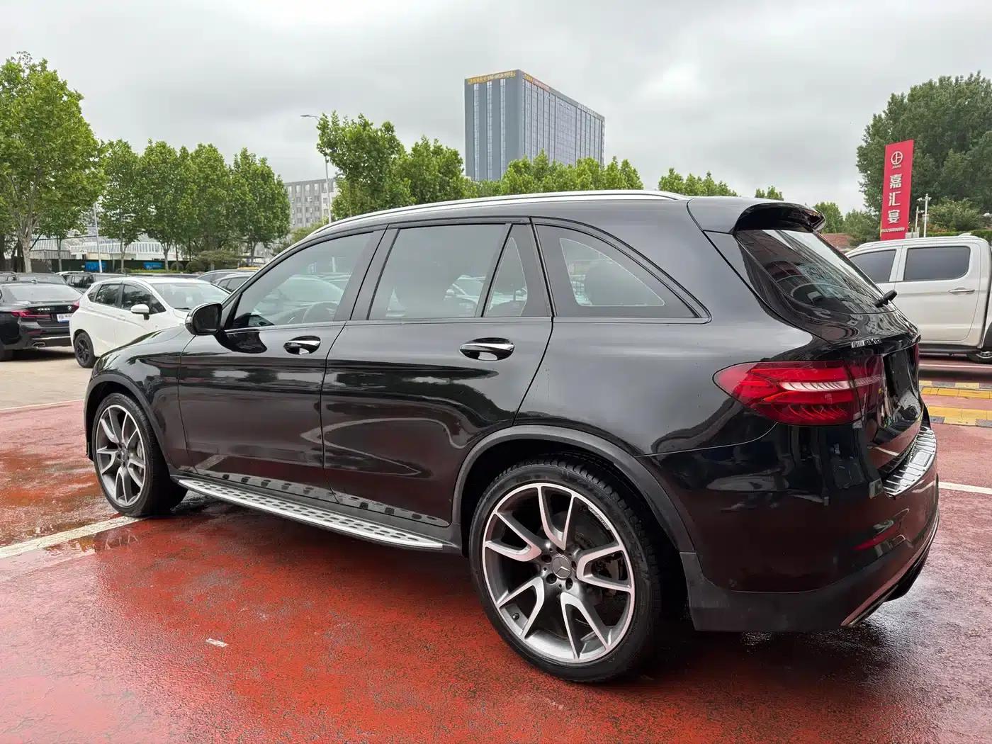 2017 Mercedes-Benz GLC AMG 43 4MATIC — миниатюра 4