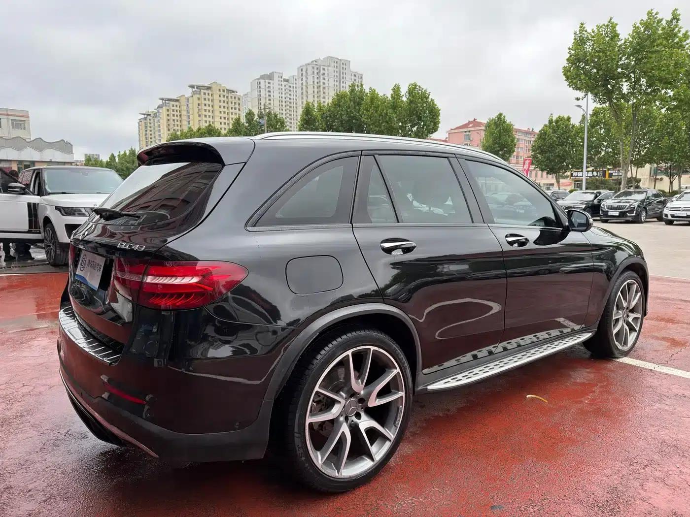 2017 Mercedes-Benz GLC AMG 43 4MATIC — миниатюра 6