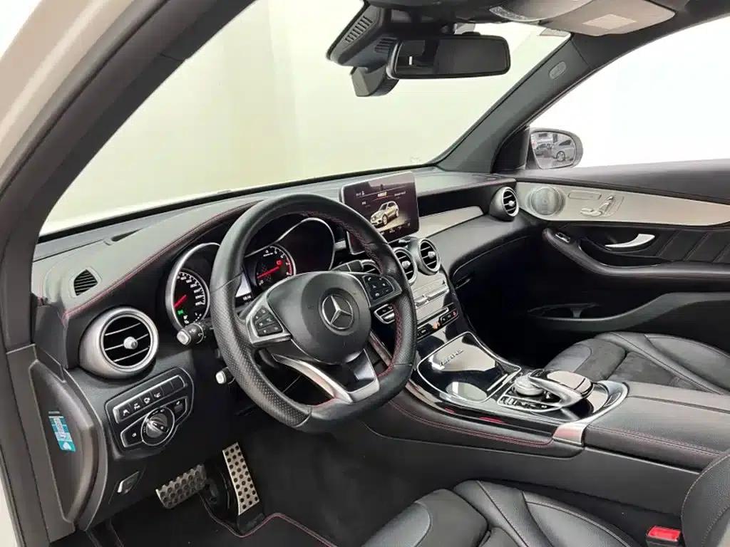 2017 Mercedes-Benz GLC AMG 43 4MATIC — миниатюра 11