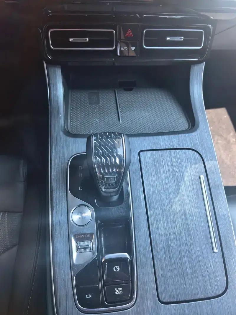 Trumpchi GS8 2022 Navigator Series 2.0TGDI 4WD Luxury Intelligent Connected 7-Seater — миниатюра 17