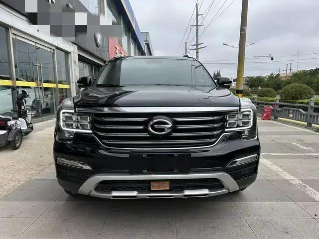 Trumpchi GS8 2017 320T 2WD Luxury Intelligent Connected Edition 7-Seater — миниатюра 2