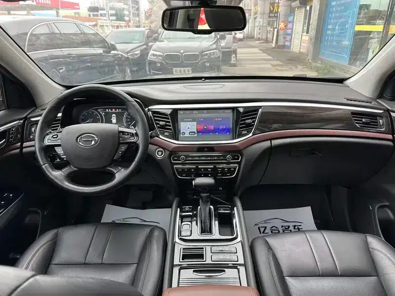 Trumpchi GS8 2017 320T 2WD Luxury Intelligent Connected Edition 7-Seater — миниатюра 7