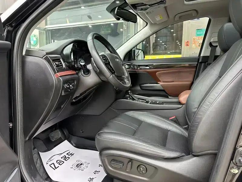 Trumpchi GS8 2017 320T 2WD Luxury Intelligent Connected Edition 7-Seater — миниатюра 8