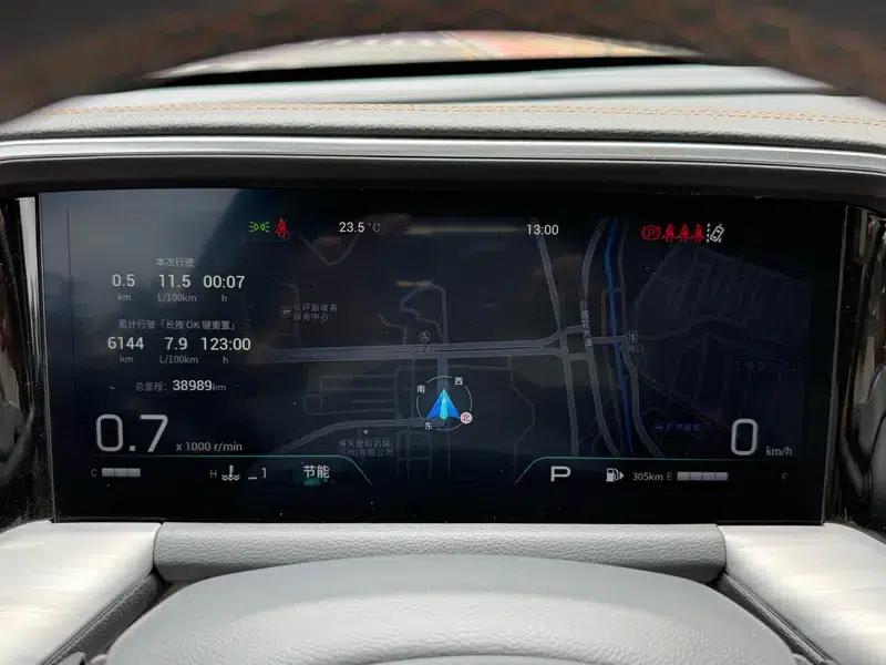Trumpchi GS8 2022 Navigator Series 2.0TGDI 2WD Luxury Intelligent Connected 7-Seater — миниатюра 11
