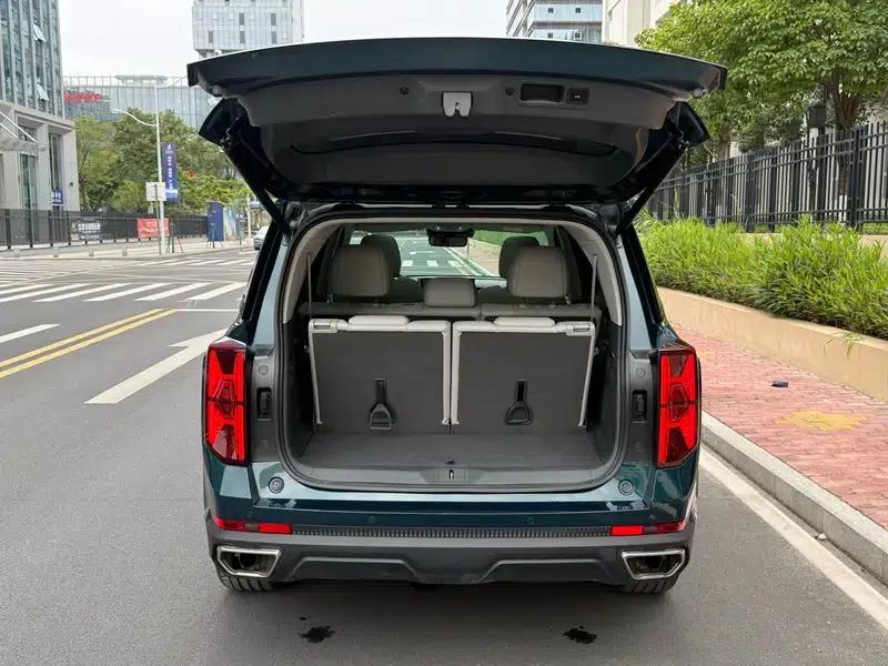Trumpchi GS8 2022 Navigator Series 2.0TGDI 2WD Luxury Intelligent Connected 7-Seater — миниатюра 17