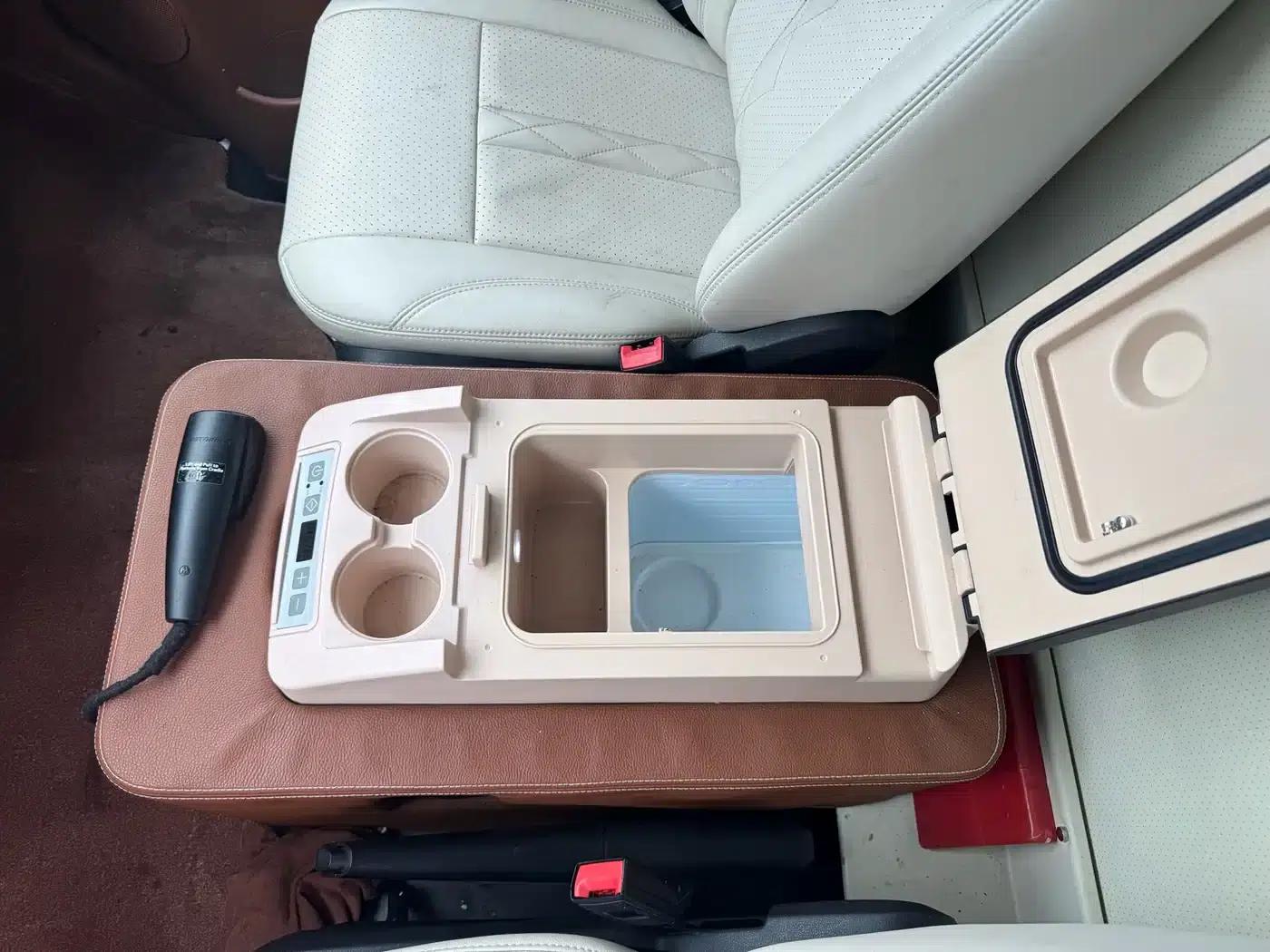 2016 Sprinter 3.5L Automatic — миниатюра 9
