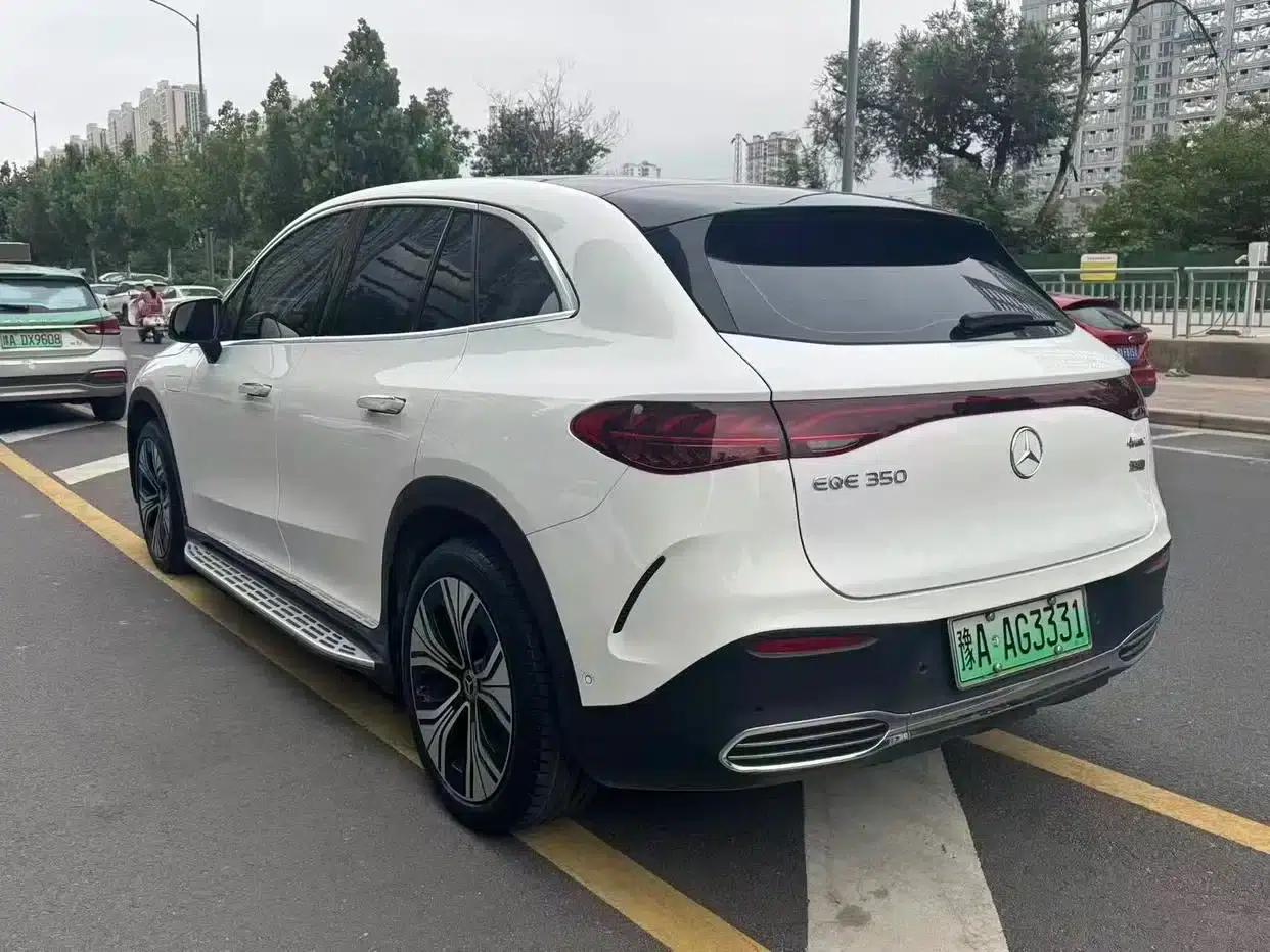 Mercedes-Benz EQE SUV 2023 350 4MATIC Luxury Edition — миниатюра 7