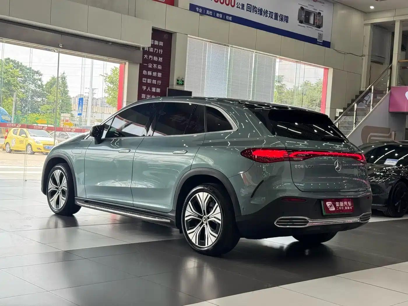 Mercedes-Benz EQE SUV 2024 500 4MATIC Luxury Edition — миниатюра 6