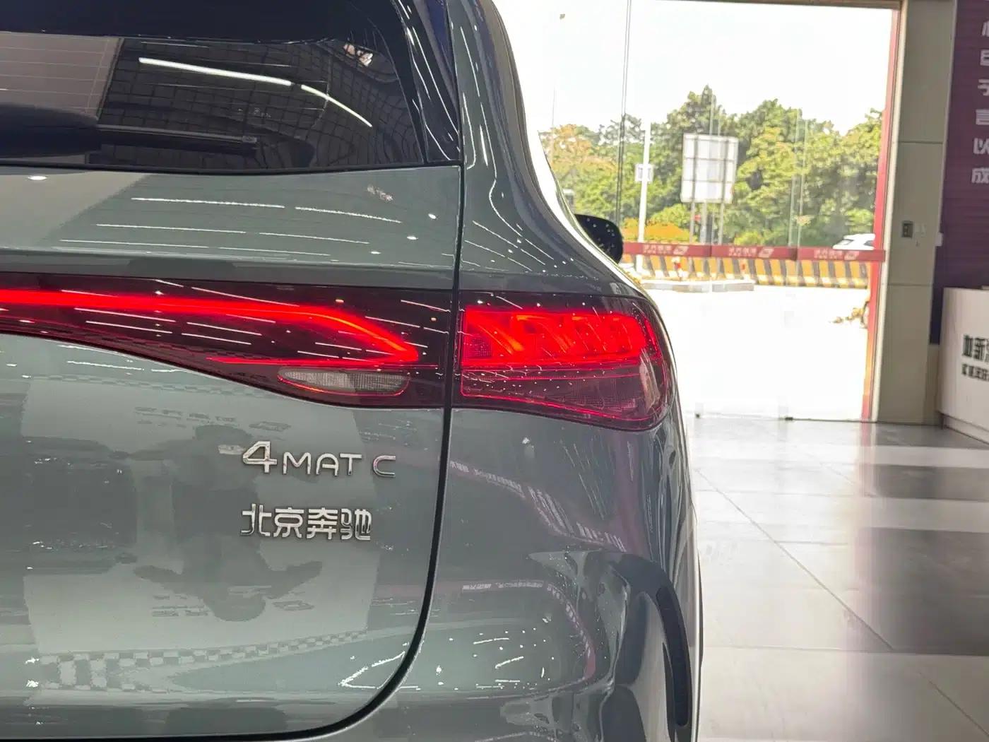 Mercedes-Benz EQE SUV 2024 500 4MATIC Luxury Edition — миниатюра 8