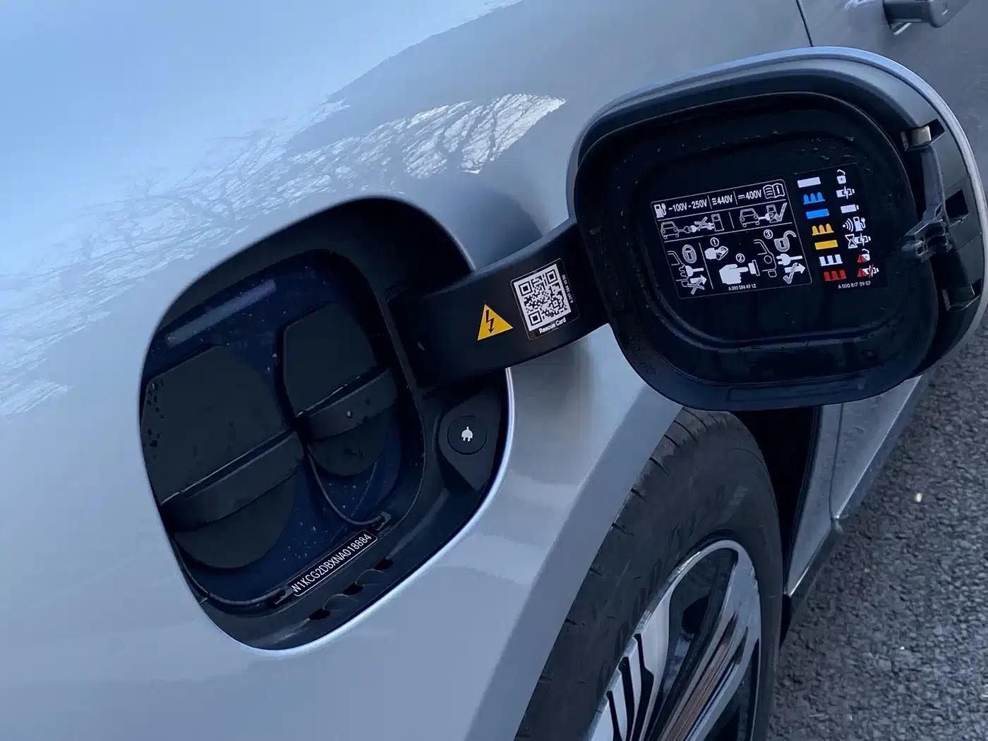 Mercedes-Benz EQS 2022 450+ Pioneer Edition — миниатюра 23
