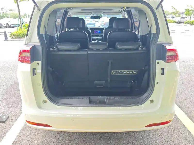 Trumpchi M6 2021 270T Automatic Luxury Edition 7-seater — миниатюра 23