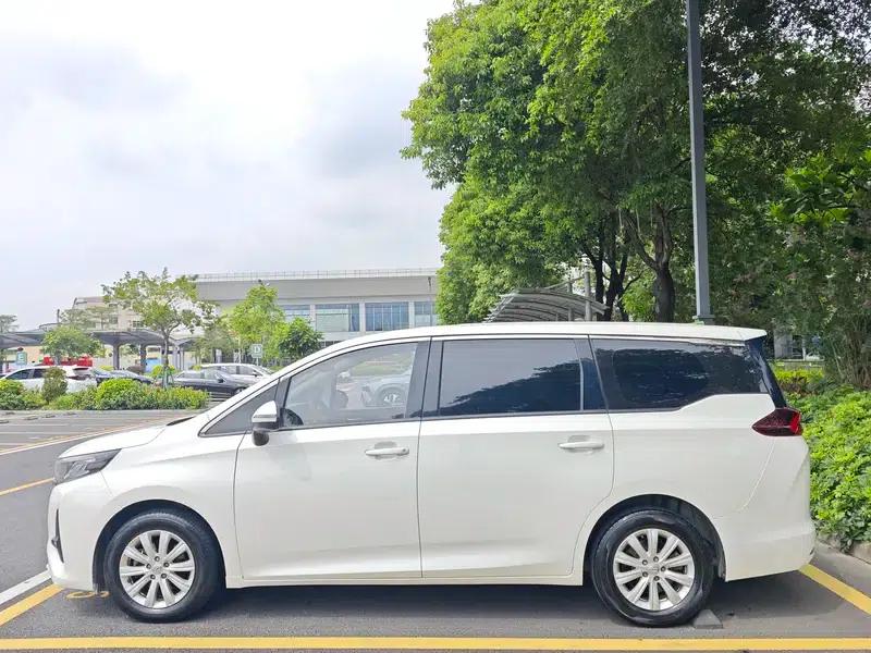 Trumpchi M6 2021 270T Automatic Luxury Edition 7-seater — миниатюра 4
