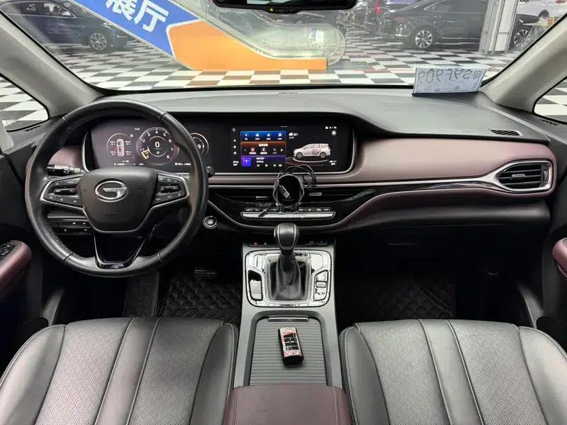 Trumpchi M6 2021 270T Automatic Premium Edition 7-seater — миниатюра 13