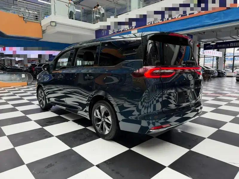 Trumpchi M6 2021 270T Automatic Premium Edition 7-seater — миниатюра 4