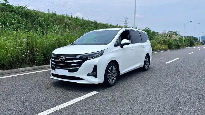 Trumpchi M6 2019 270T Automatic Premium Edition 7-seater National V Emission Standard — миниатюра 1