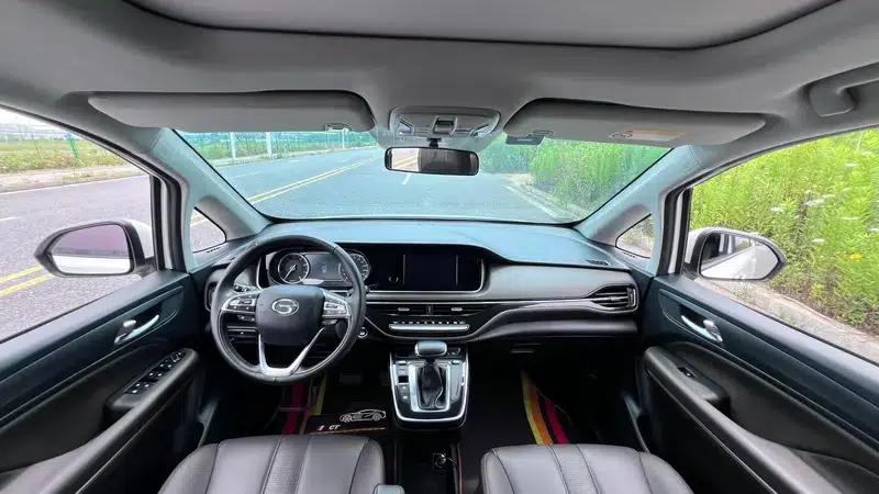 Trumpchi M6 2019 270T Automatic Premium Edition 7-seater National V Emission Standard — миниатюра 7