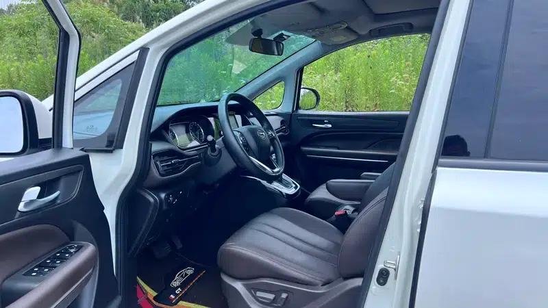 Trumpchi M6 2019 270T Automatic Premium Edition 7-seater National V Emission Standard — миниатюра 8
