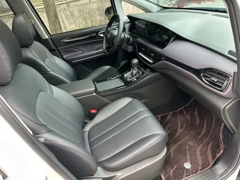 Trumpchi M6 2025 MAX 270T WDCT Luxury Edition — миниатюра 15